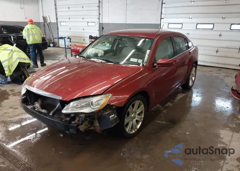 2013 Chrysler 200 Touring из США, поврежденный, VIN 1C3CCBBB9DN649517